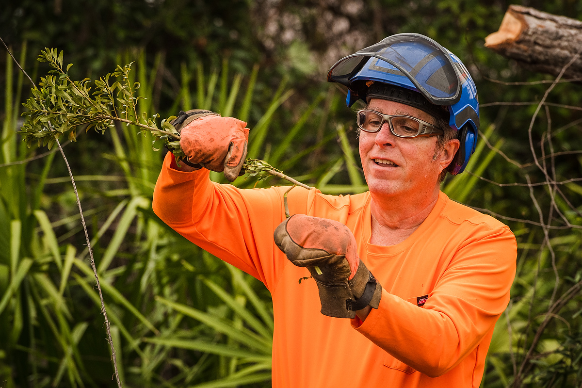 Chainsaw Training Helps LERT Volunteers Share the Gospel After Disaster ...